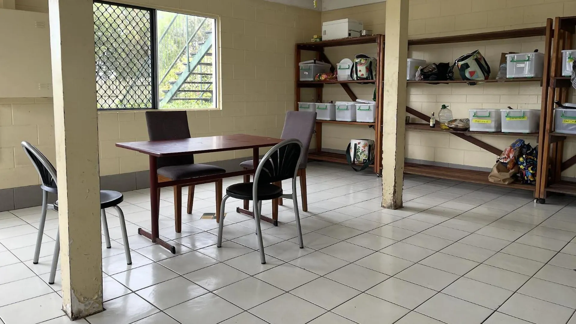 Mangoes Backpacker Hostel & Farmstay Bowen